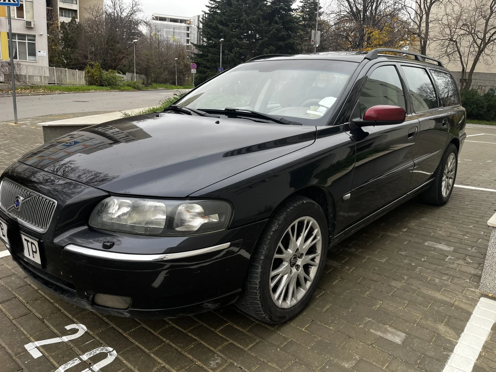 Volvo V70 T5 2.4 260Hp  | Mobile.bg � ����������� 1