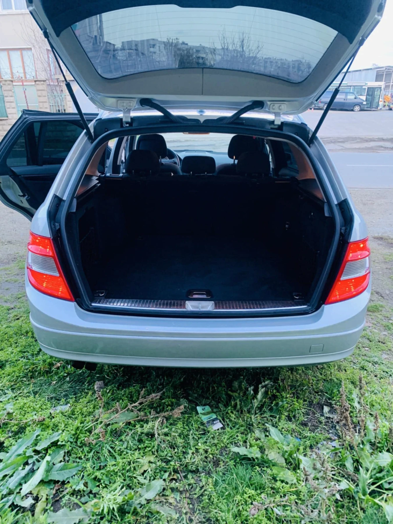 Mercedes-Benz C 200 | Mobile.bg � ����������� 16