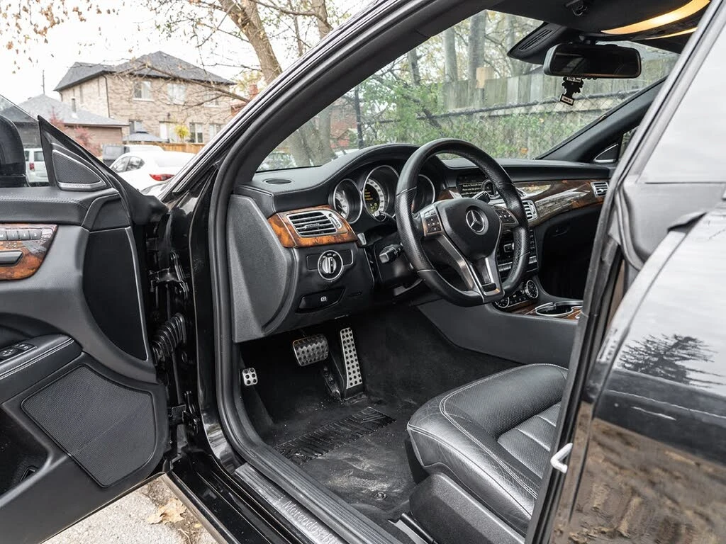 Mercedes-Benz CLS 550 4MATIC* АвтоКредит* (ЦЕНА ДО БГ) - изображение 7