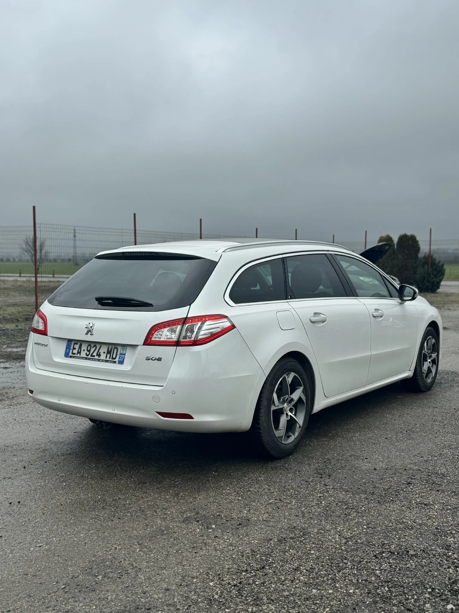 Peugeot 508 2.0-HDI 180  - изображение 3