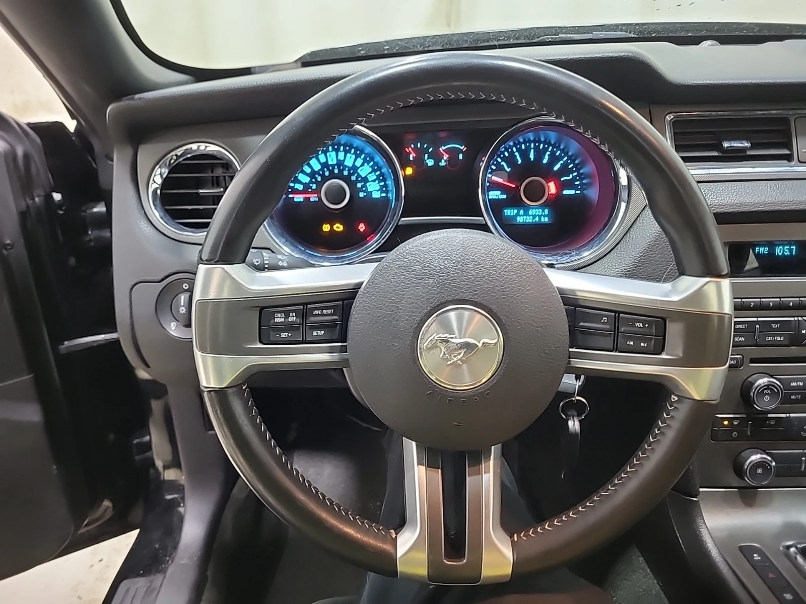 Ford Mustang V6* АвтоКредит* Цена до БГ - изображение 9