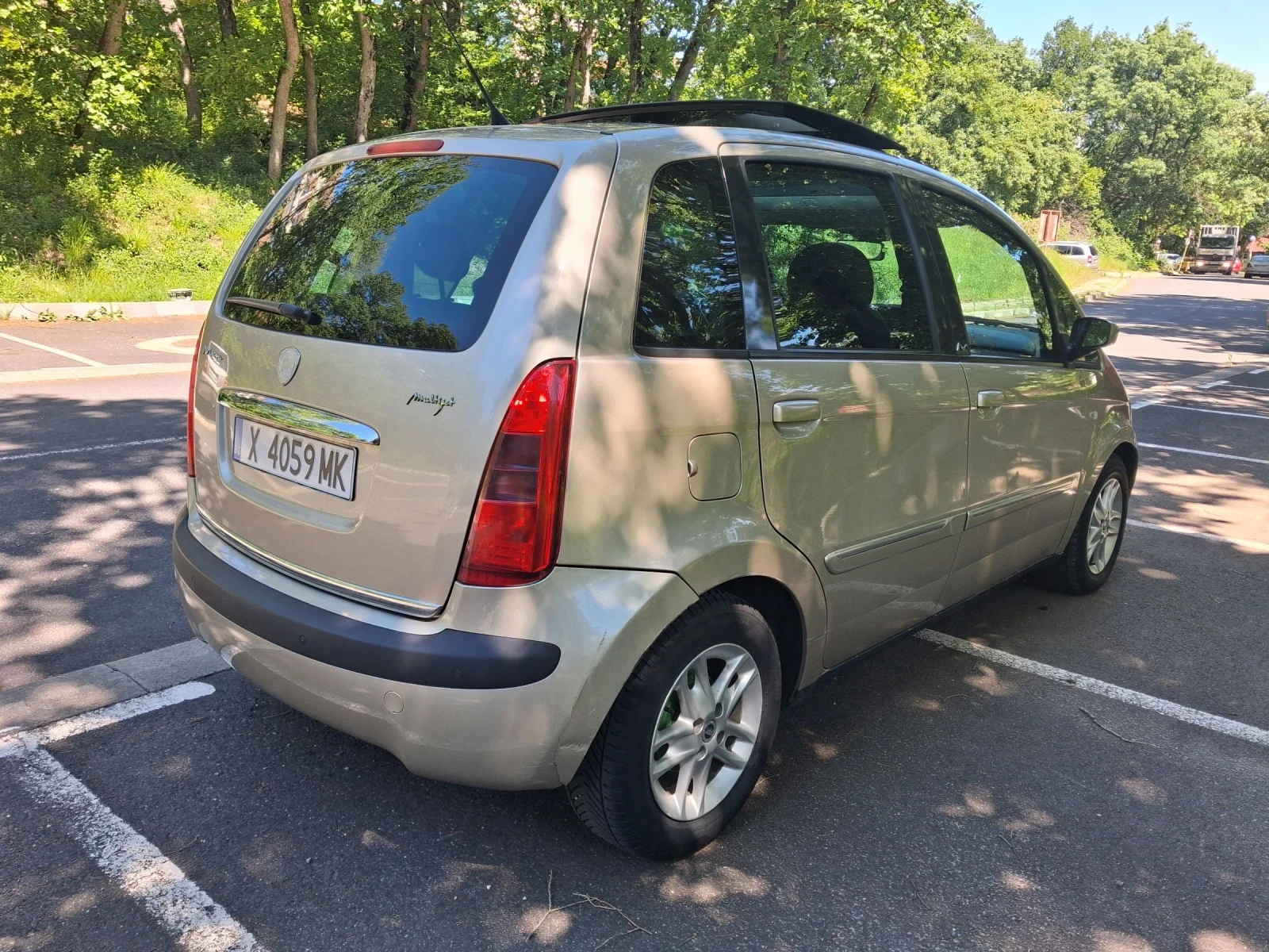Lancia Musa 1.3JTD PLAT?NO 133.037 КМ ПАНОРАМА КОЖА КЛИМАТРОНИ, снимка 3 - Автомобили и джипове - 54608834