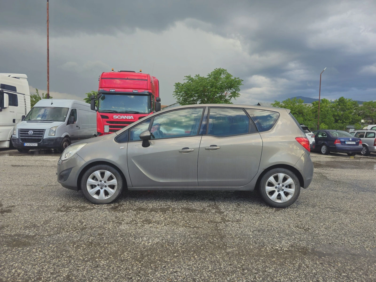 Opel Meriva Заводско LPG, снимка 2 - Автомобили и джипове - 54714342