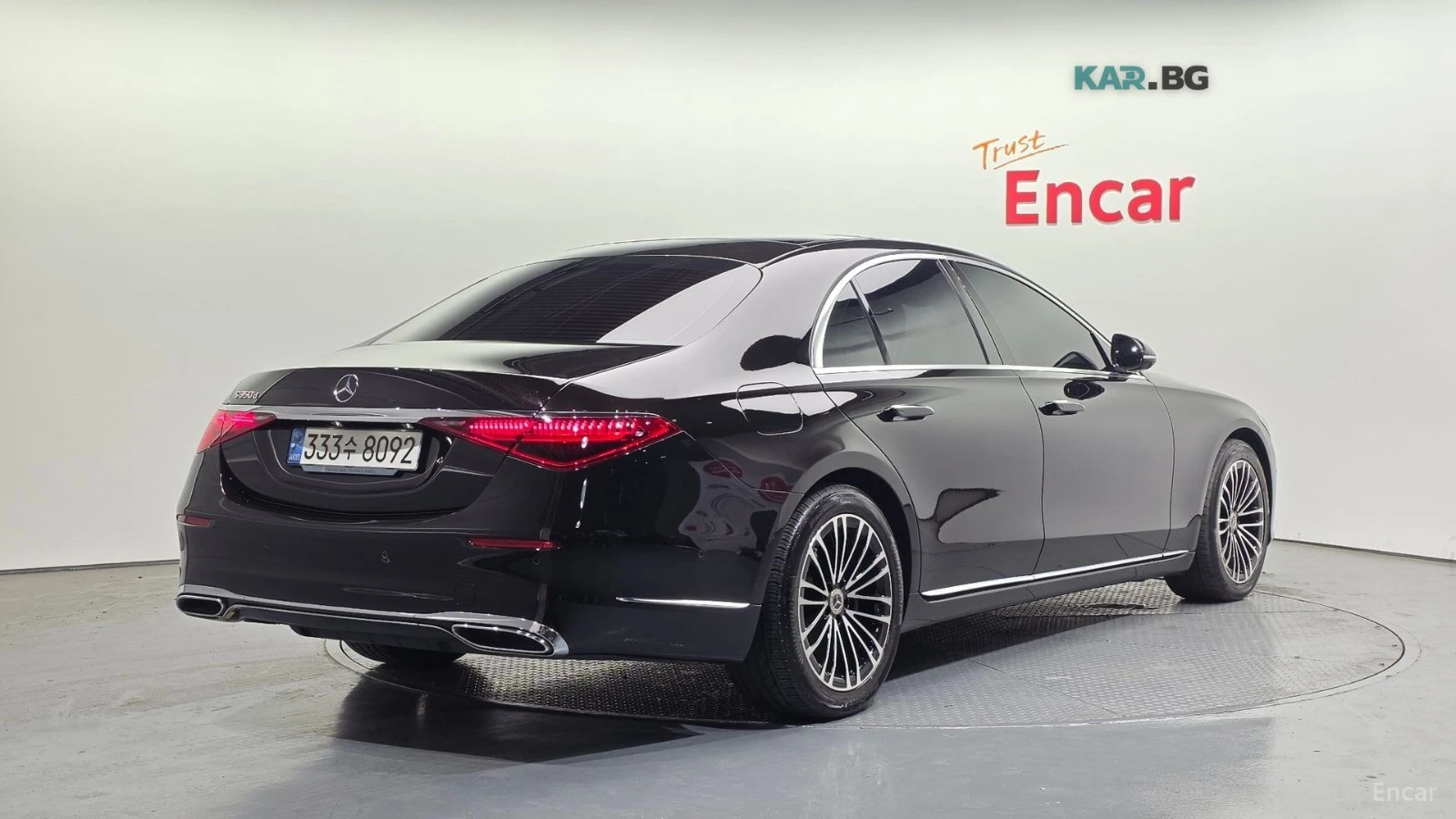 Mercedes-Benz S 350 * ПОДГРЕВИ* ОБДУХВАНЕ* МАСАЖИ* HUD* 360* ПАНОРАМА*, снимка 2 - Автомобили и джипове - 54728325