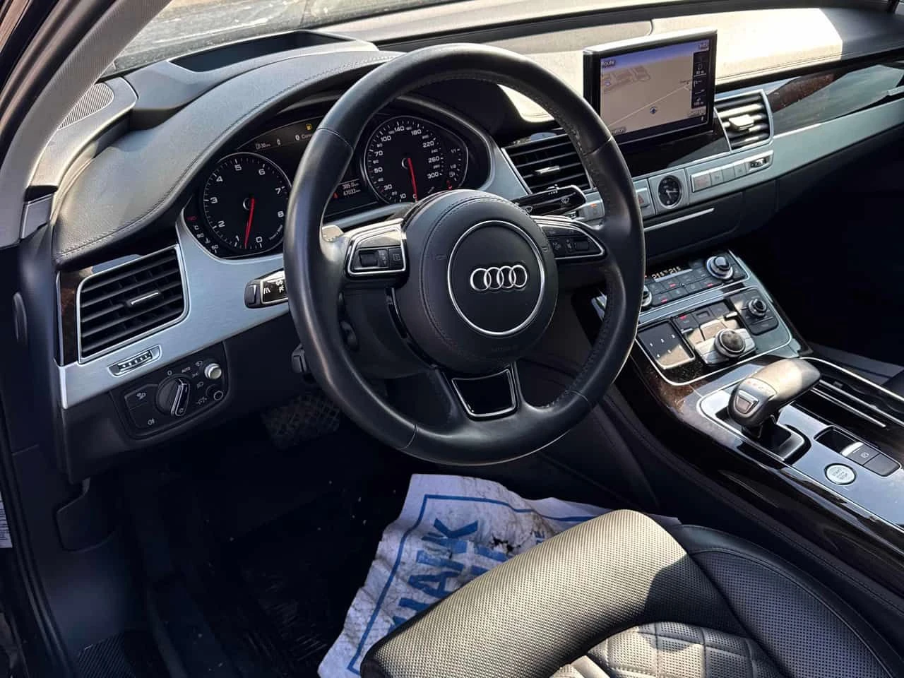 Audi A8 * 4.0 TFSI quattro tiptronic * CARFAX * БЕЗ ПЪРВОН, снимка 5 - Автомобили и джипове - 54886848