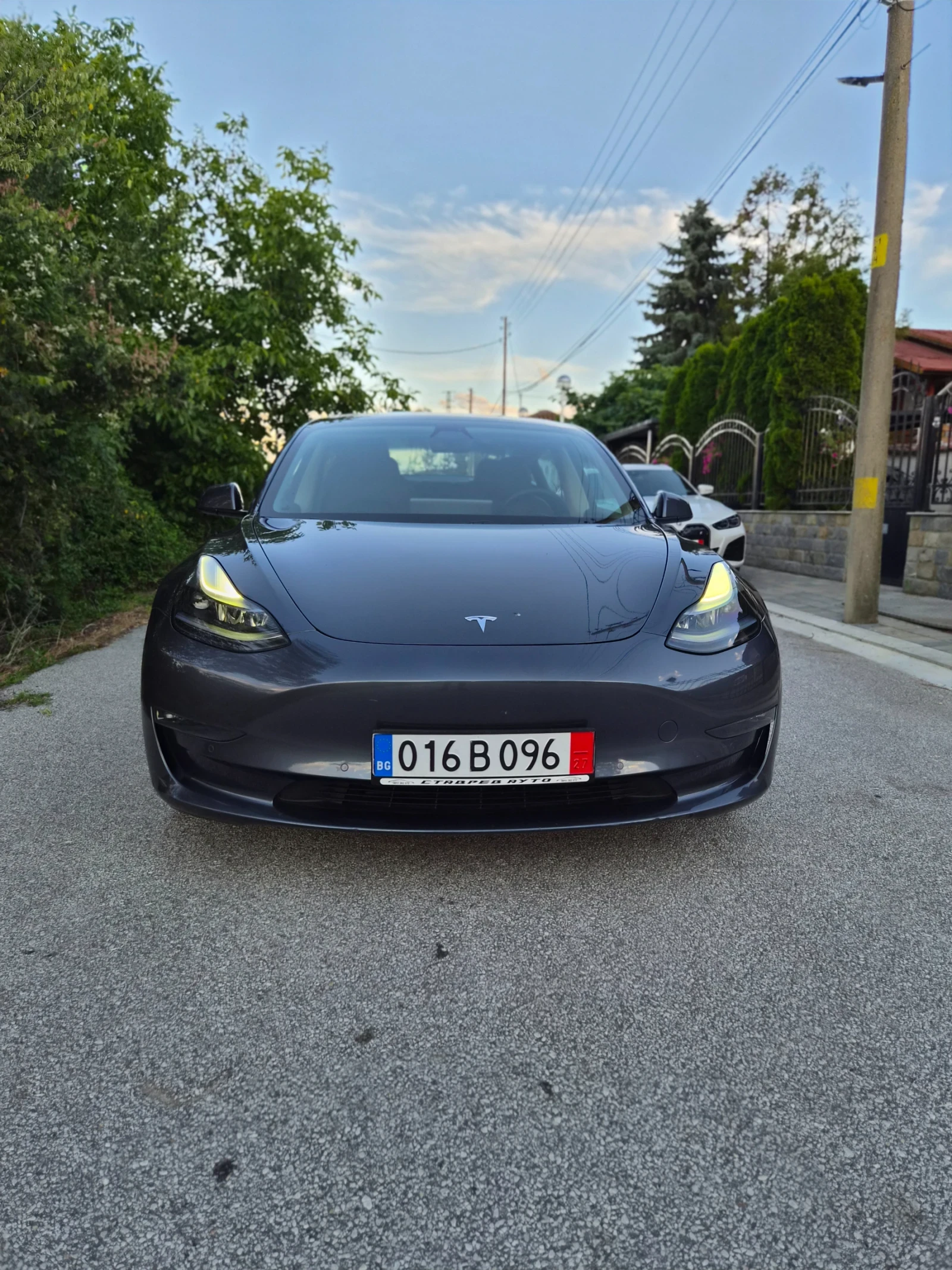 Tesla Model 3 21г/Long Range/Dual Motor/100000km, снимка 3 - Автомобили и джипове - 54921245