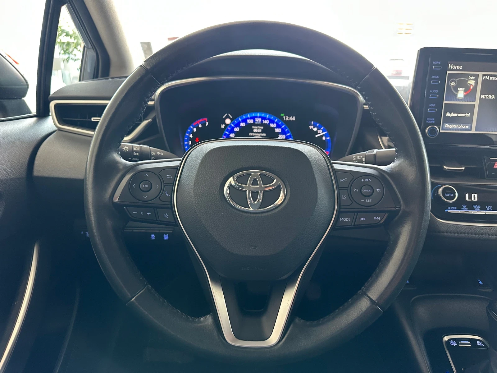 Toyota Corolla Executive, снимка 12 - Автомобили и джипове - 55231694