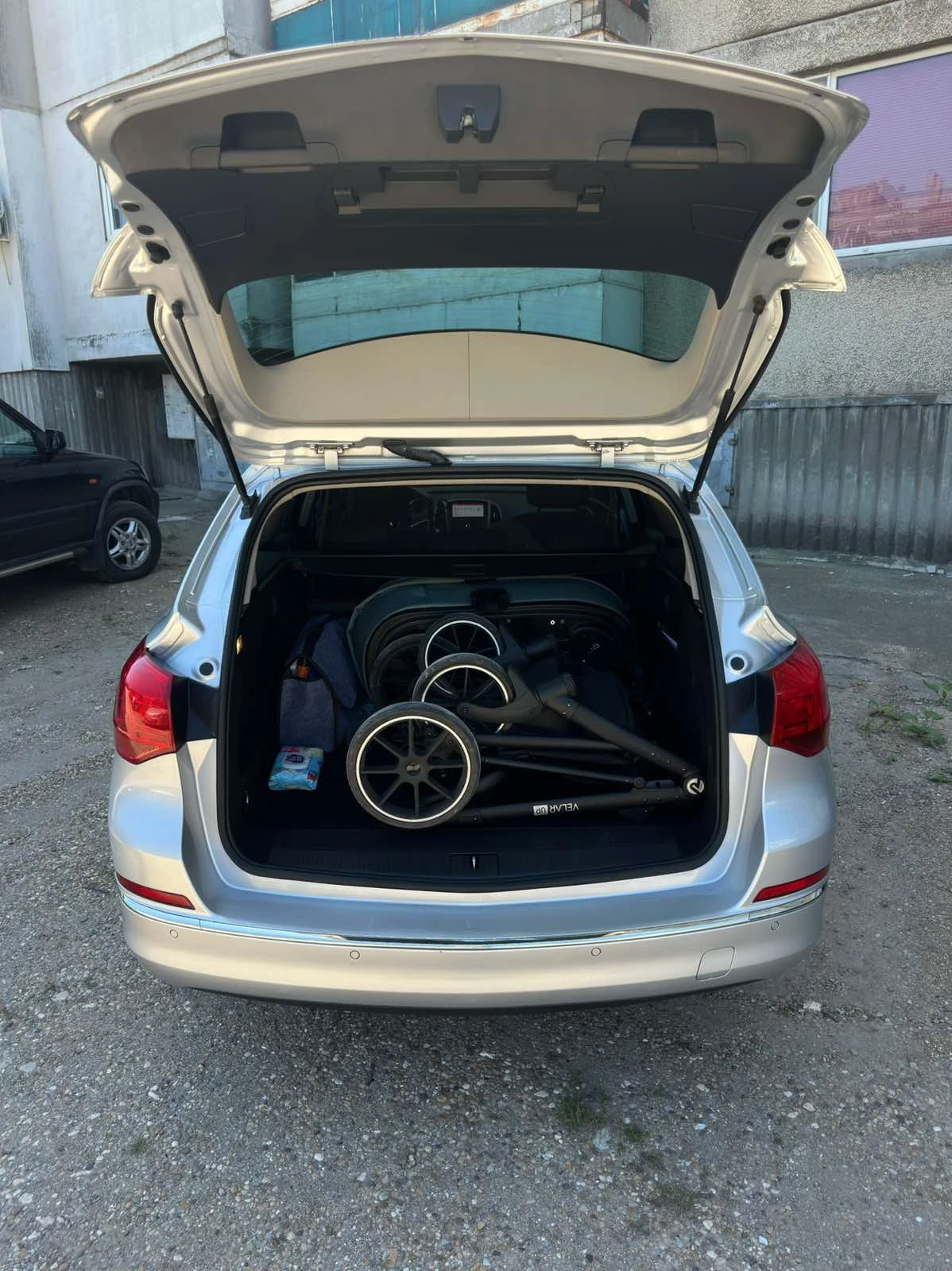 Opel Astra Opel Astra J Facelift   2015 г.   1.6 CDTI 136 к.с, снимка 5 - Автомобили и джипове - 55235515