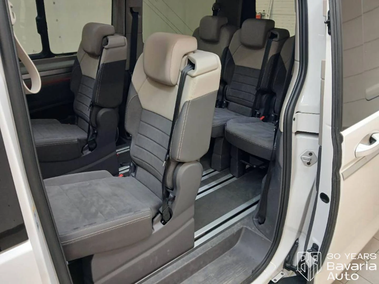 VW Multivan Multivan Style long DSG Easy Open Basic, снимка 7 - Автомобили и джипове - 55264318