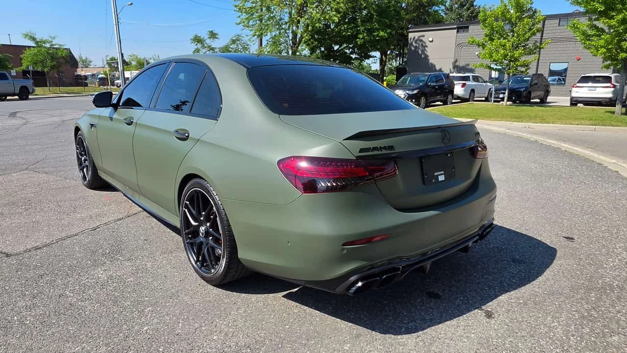 Mercedes-Benz E 63 AMG  S 4MATIC+ Sedan * CARFAX * ОПЦИЯ ЗА ФИНАНСИРАНЕ, снимка 10 - Автомобили и джипове - 55311995