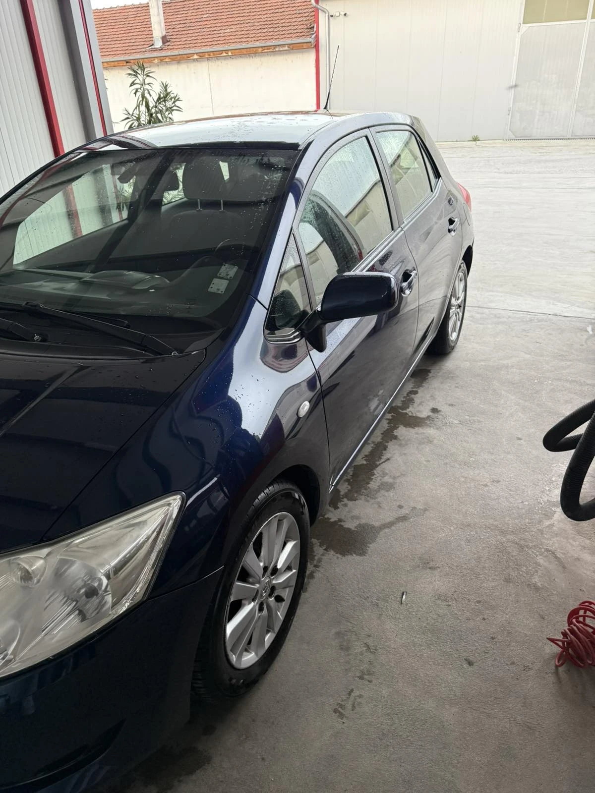 Toyota Auris, снимка 5 - Автомобили и джипове - 55458763
