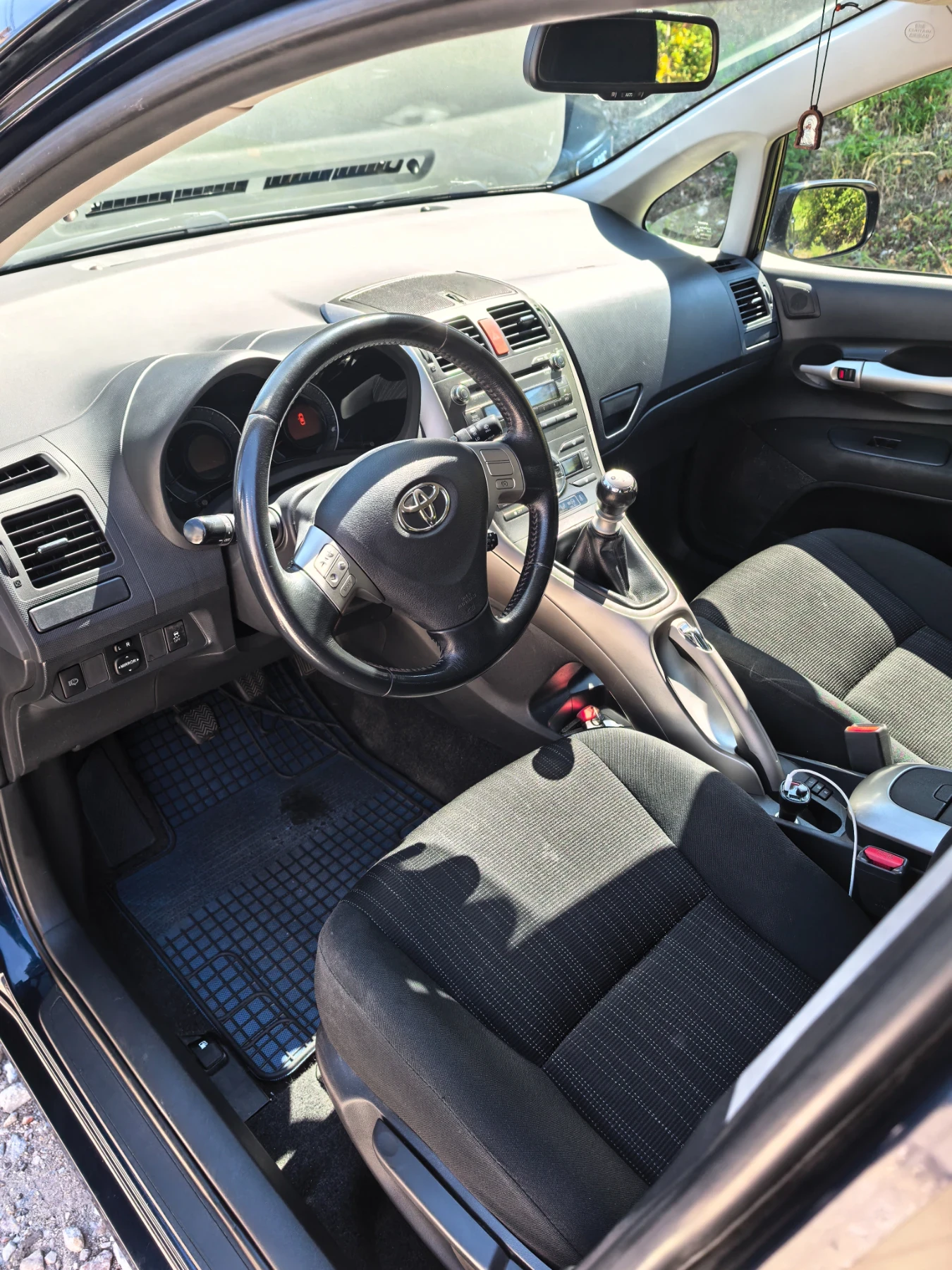 Toyota Auris | Mobile.bg � ����������� 12