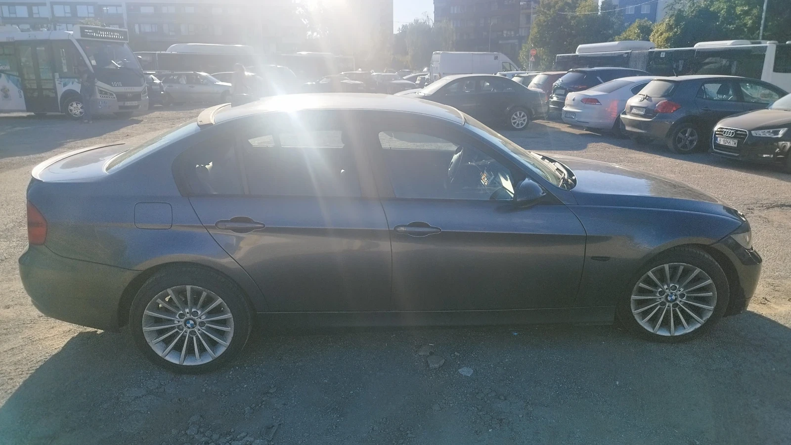 BMW 318 i Performance , снимка 3 - Автомобили и джипове - 55728403