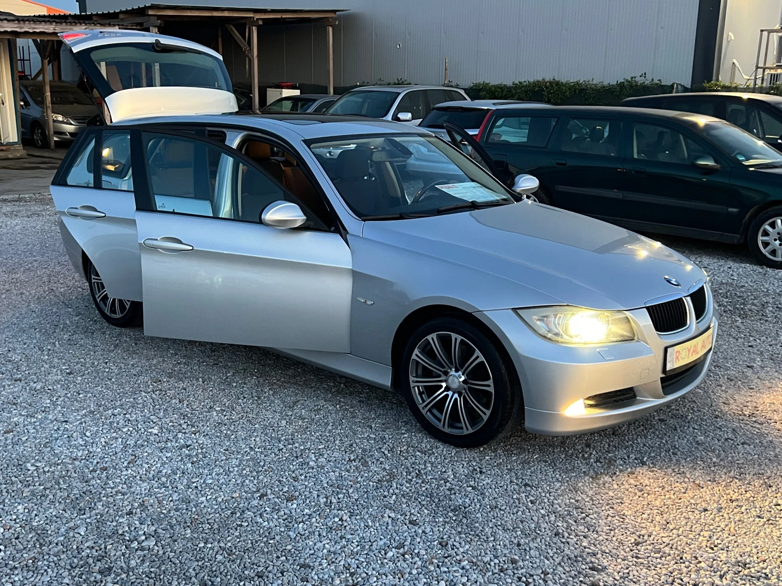 BMW 320 ЛИЗИНГ-ПАНОРАМА-ДИЗЕЛ-КЛИМА-ТОП, снимка 17 - Автомобили и джипове - 56121080