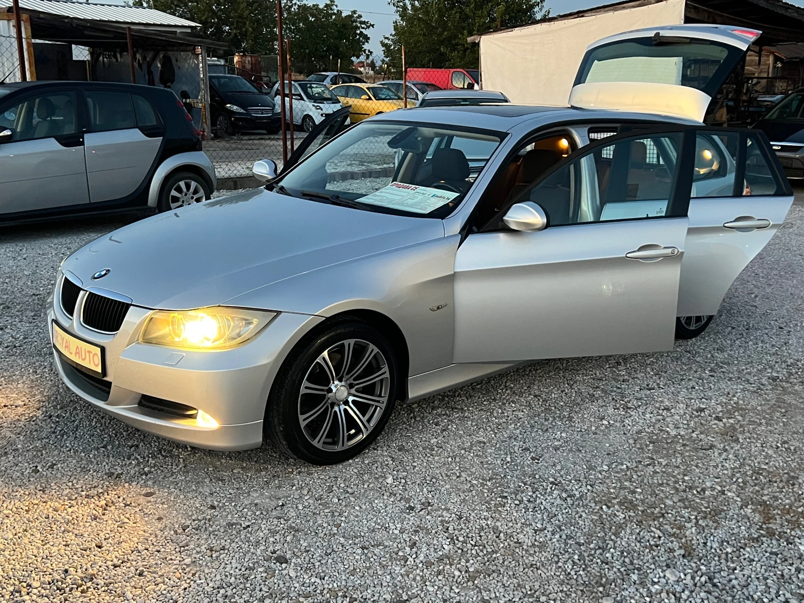 BMW 320 ЛИЗИНГ-ПАНОРАМА-ДИЗЕЛ-КЛИМА-ТОП, снимка 15 - Автомобили и джипове - 56121080