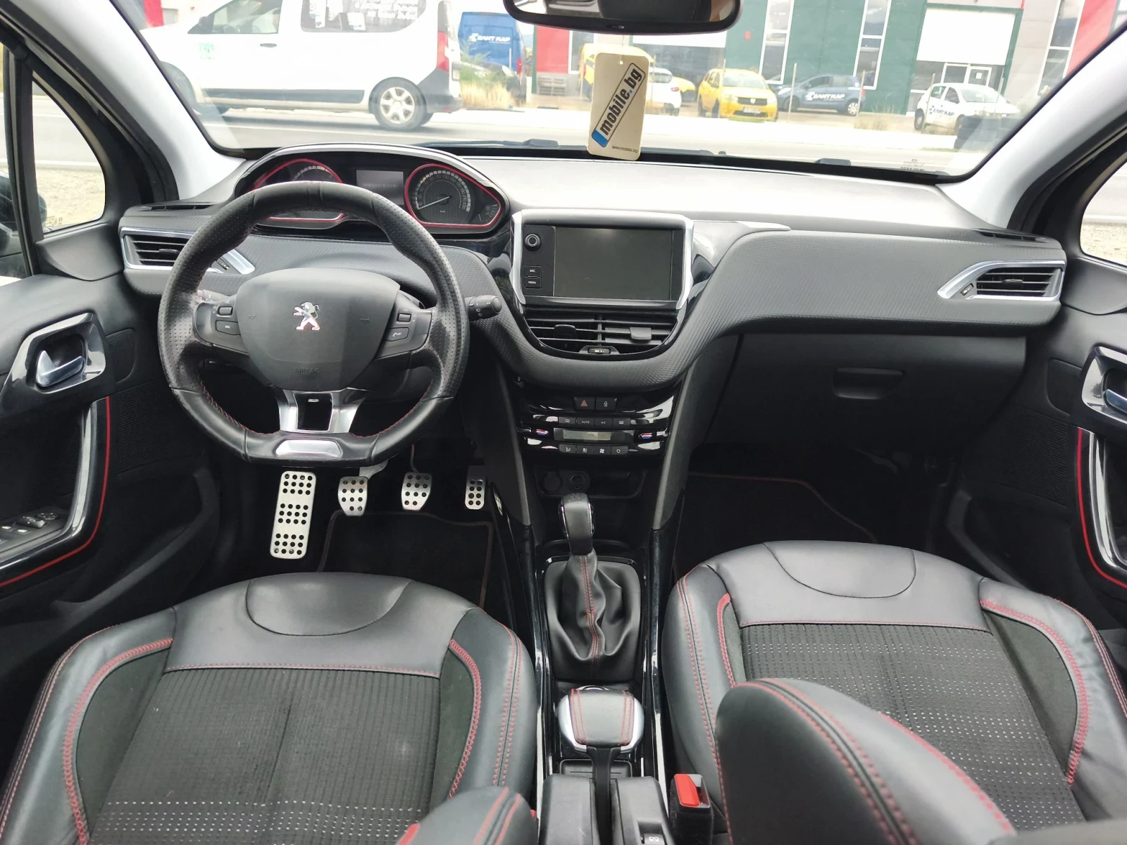 Peugeot 2008 GT-LINE, снимка 13 - Автомобили и джипове - 56272017