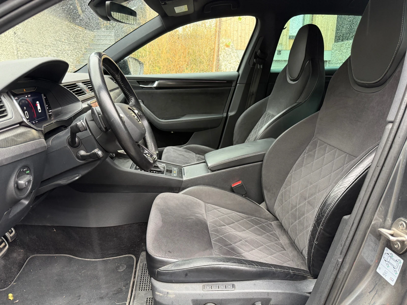 Skoda Superb 2.0 TDI DSG Sport Line, снимка 7 - Автомобили и джипове - 56522021