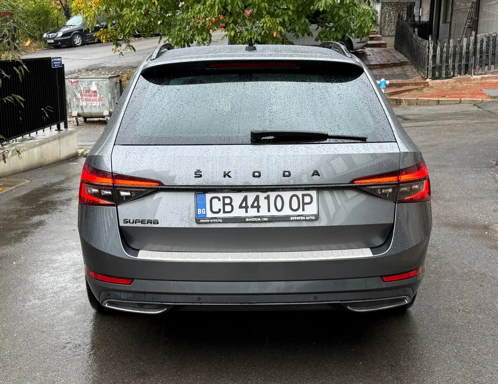 Skoda Superb 2.0 TDI DSG Sport Line, снимка 5 - Автомобили и джипове - 56522021