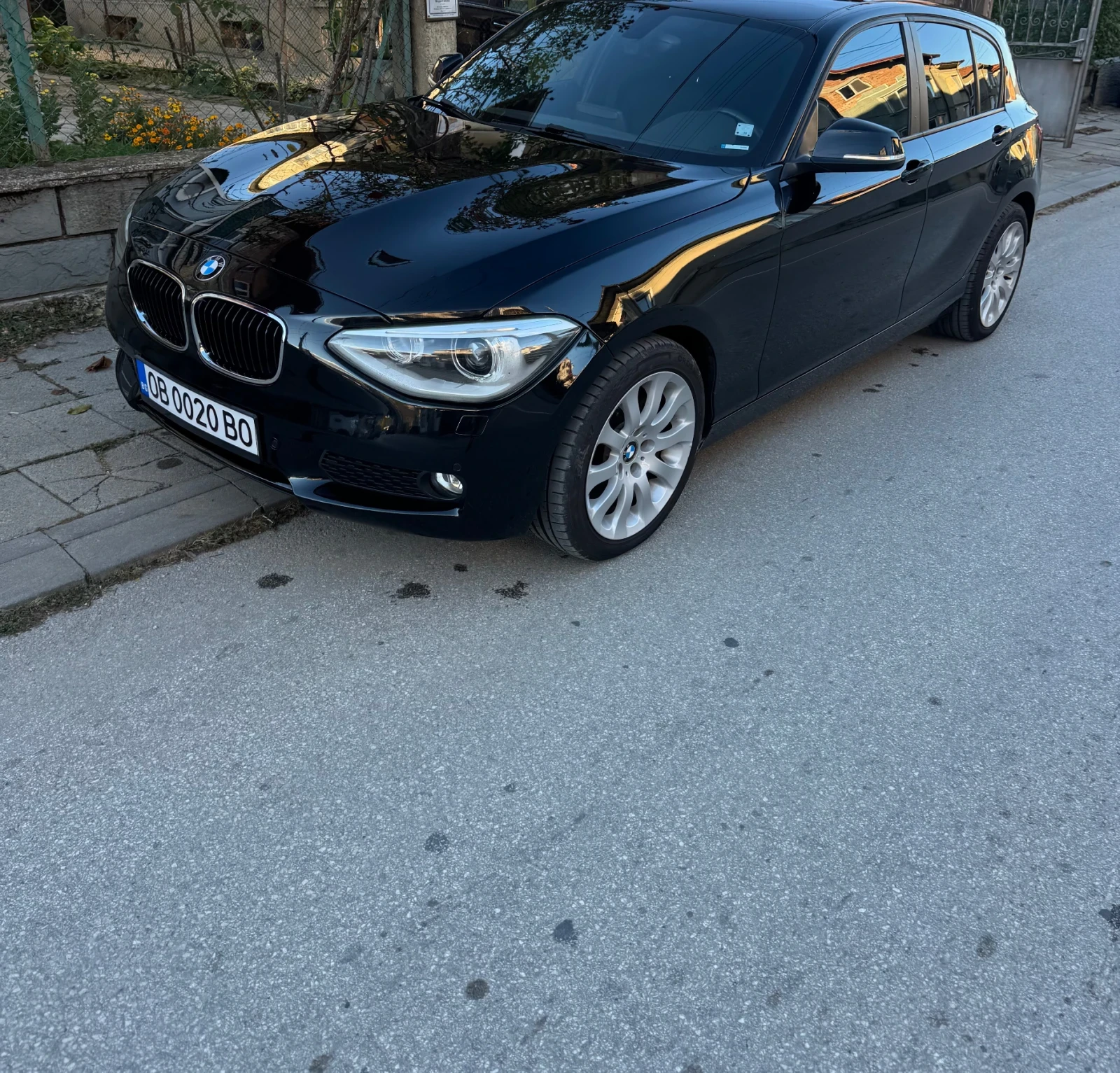 BMW 118 2.0, снимка 4 - Автомобили и джипове - 56628357