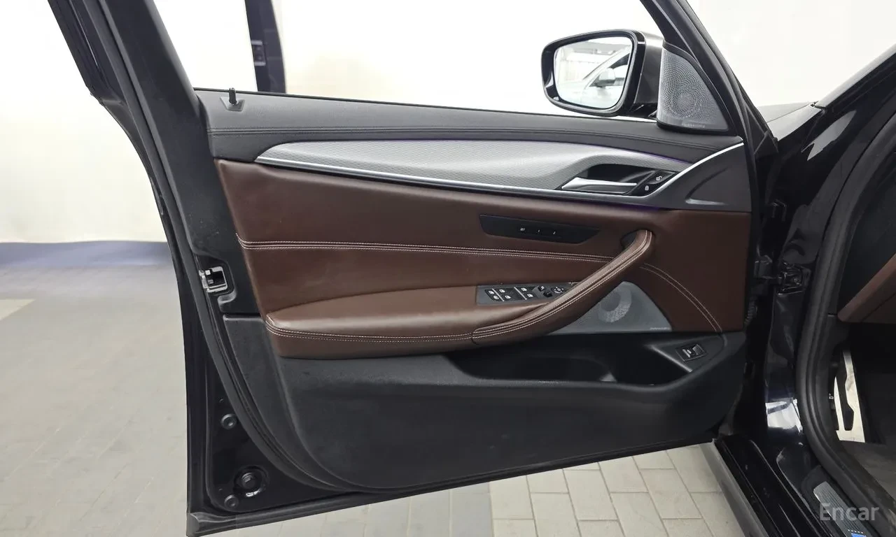 BMW 550 M550d xDrive* 360* HUD* Soft close* ����� | Mobile.bg � ����������� 14