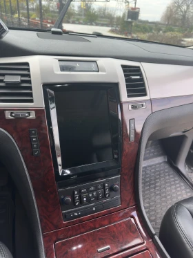 Cadillac Escalade, снимка 13