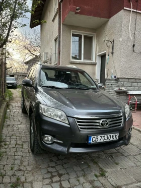 Toyota Rav4 2.2 D4D, снимка 3