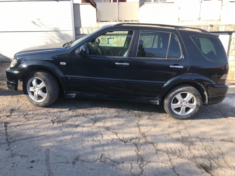 Mercedes-Benz ML 270 M paket, снимка 4 - Автомобили и джипове - 49118550