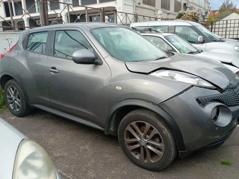 Nissan Juke 1.5D, снимка 4 - Автомобили и джипове - 49497634