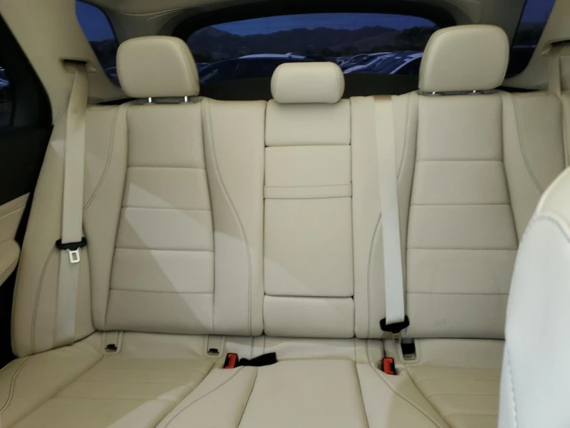 Mercedes-Benz GLE 350 4MATIC * AMG PACK* , снимка 10 - Автомобили и джипове - 52279560