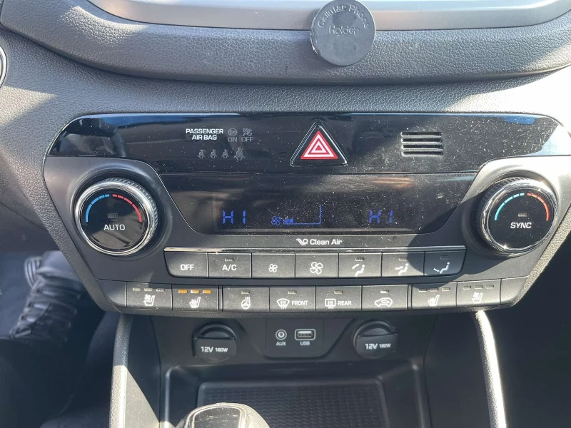 Hyundai Tucson 1.7 CDRi, снимка 3 - Автомобили и джипове - 53249157