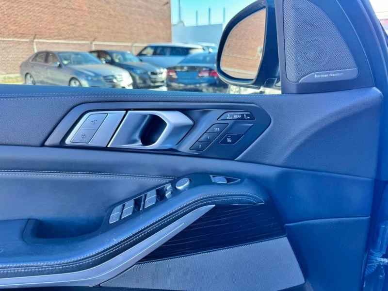 BMW X7 * xDrive40i * CARFAX * ЦЕНА ДО БГ, снимка 16 - Автомобили и джипове - 53306772