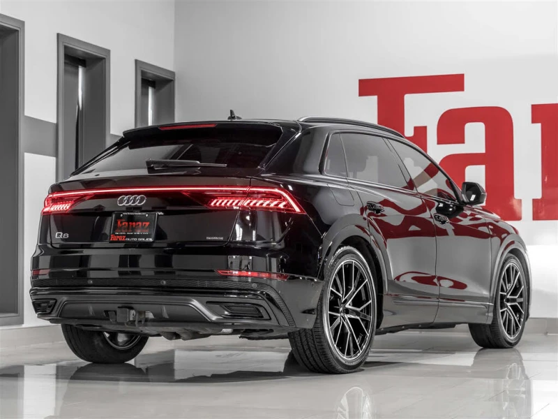 Audi Q8 quattro Progressiv 55 TFSI, снимка 4 - Автомобили и джипове - 53426477