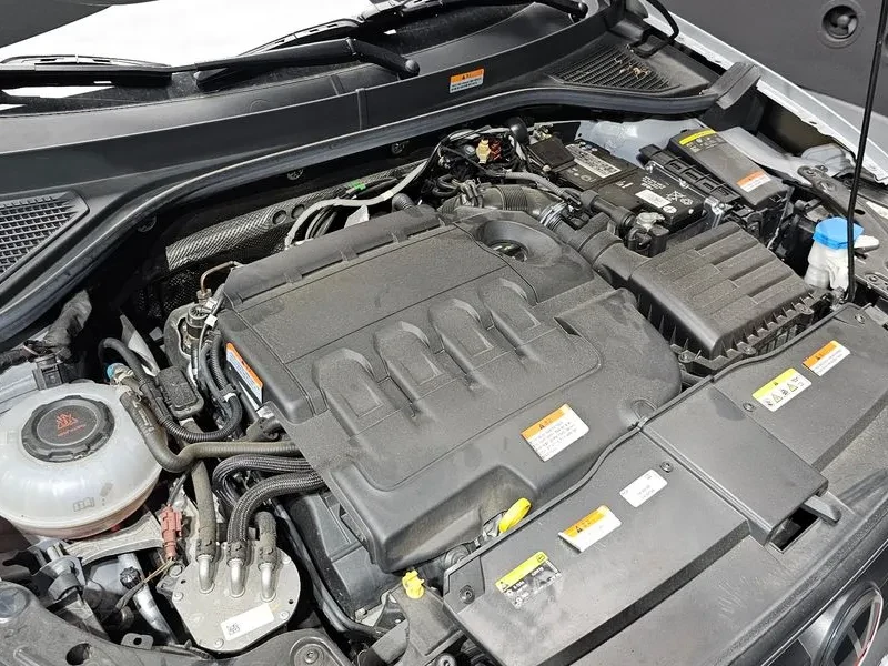 VW T-Roc 2.0 TDI STYLE, снимка 6 - Автомобили и джипове - 56324924