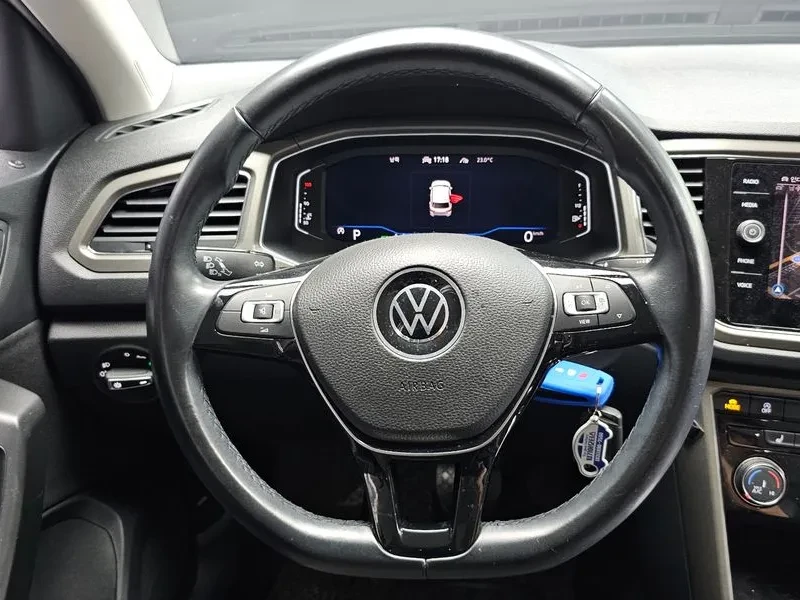 VW T-Roc 2.0 TDI STYLE, снимка 12 - Автомобили и джипове - 56324924