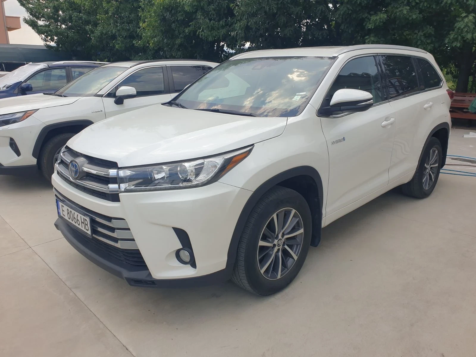 Toyota Highlander 3.0 Hybrid XLE - изображение 4