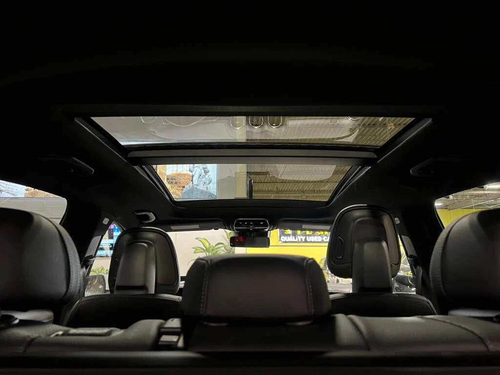 Mercedes-Benz GLC 300 DIGITAL* 360 КАМЕРА* ПАМЕТ* ПОДГРЕВ* ПАНОРАМА, снимка 11 - Автомобили и джипове - 53838323