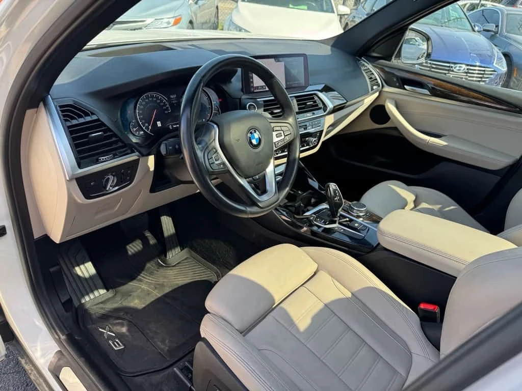 BMW X3 * 30i, XDrive, Pano, Navi, Camera, Blind Spot, Mem, снимка 13 - Автомобили и джипове - 53944974