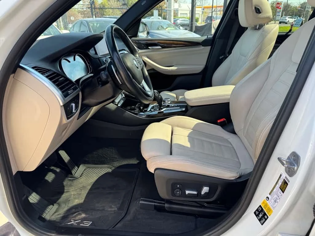 BMW X3 * 30i, XDrive, Pano, Navi, Camera, Blind Spot, Mem, снимка 12 - Автомобили и джипове - 53944974