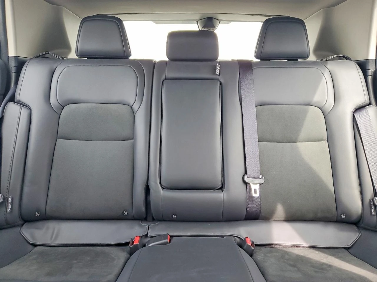 Nissan Ariya 0.0l Evolve+ , снимка 10 - Автомобили и джипове - 54398931