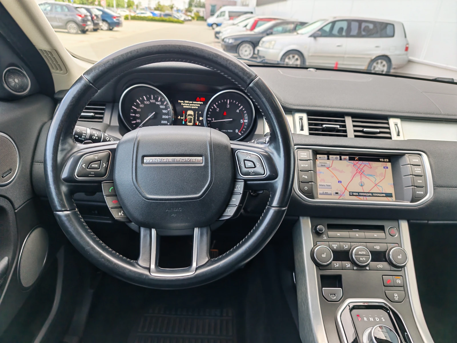 Land Rover Range Rover Evoque 2.2 DIZEL 190 KN, снимка 12 - Автомобили и джипове - 54542581