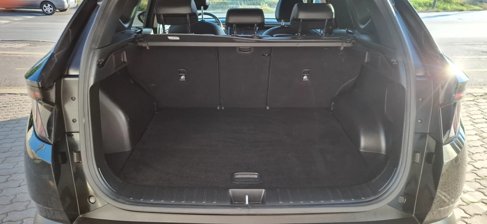 Hyundai Tucson 1.6turbo Hybrid Vertex 4wd, снимка 10 - Автомобили и джипове - 55467080