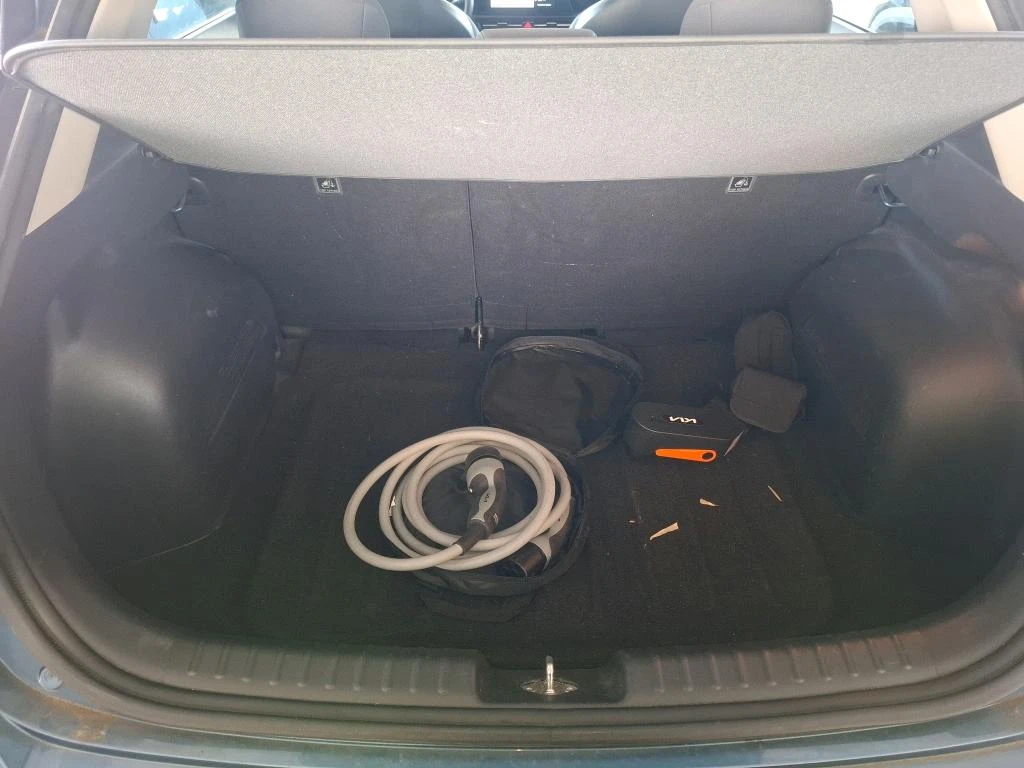 Kia Niro 65kWh Motion Navi Camera LED, снимка 12 - Автомобили и джипове - 56651127