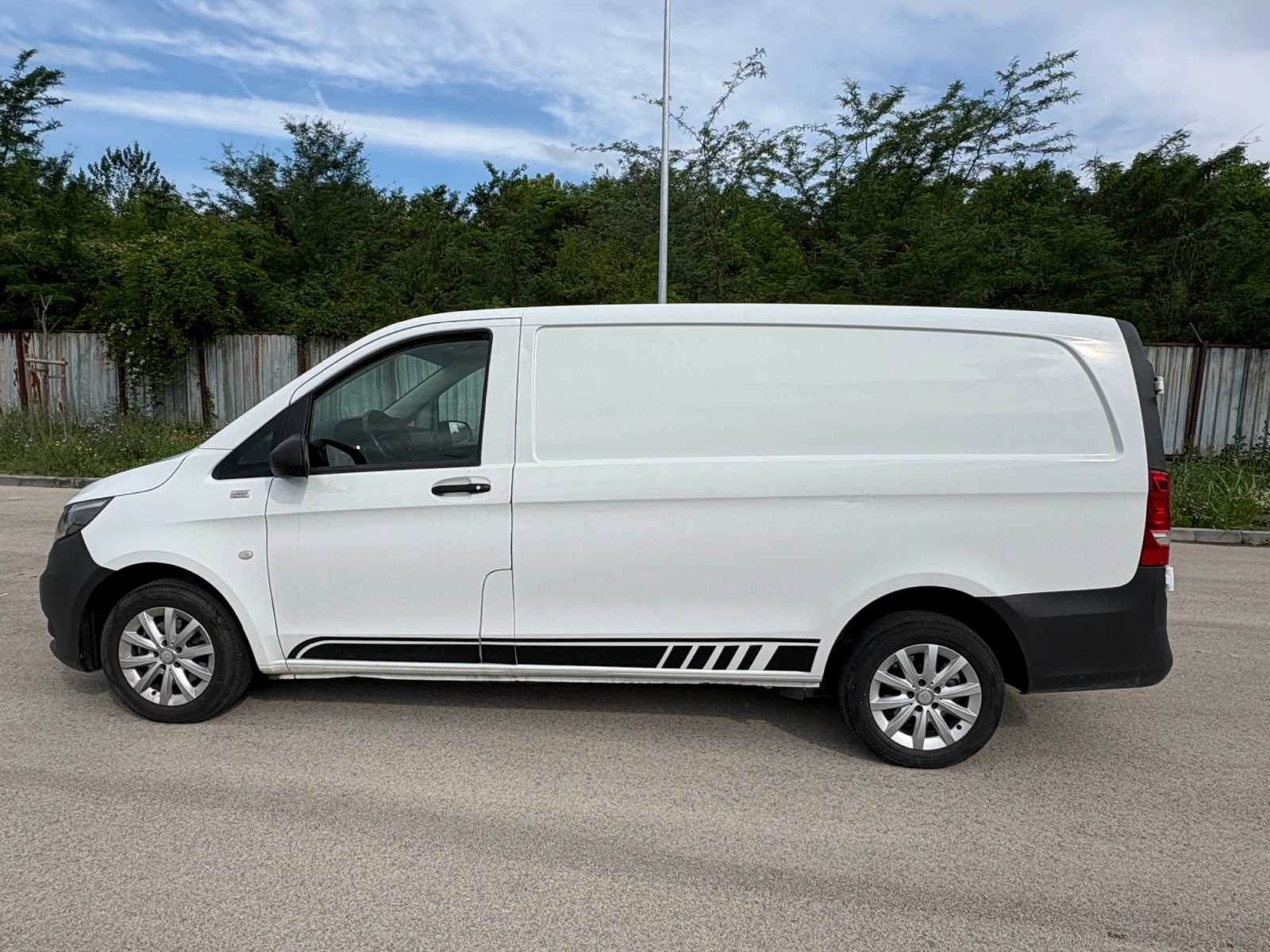 Mercedes-Benz Vito 111 CDI 1.6 (114 к.с.), снимка 3 - Бусове и автобуси - 54882792