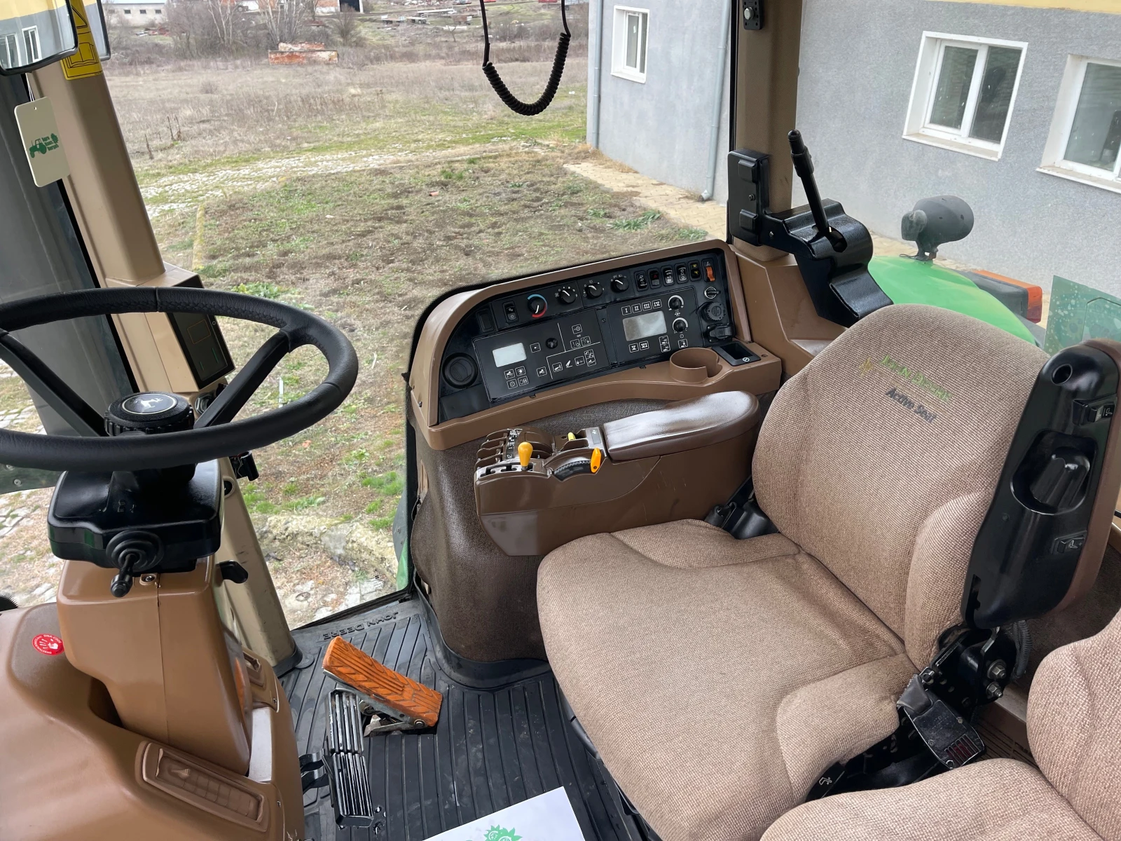  John Deere 8430 POWER SHIFT  | Mobile.bg   12