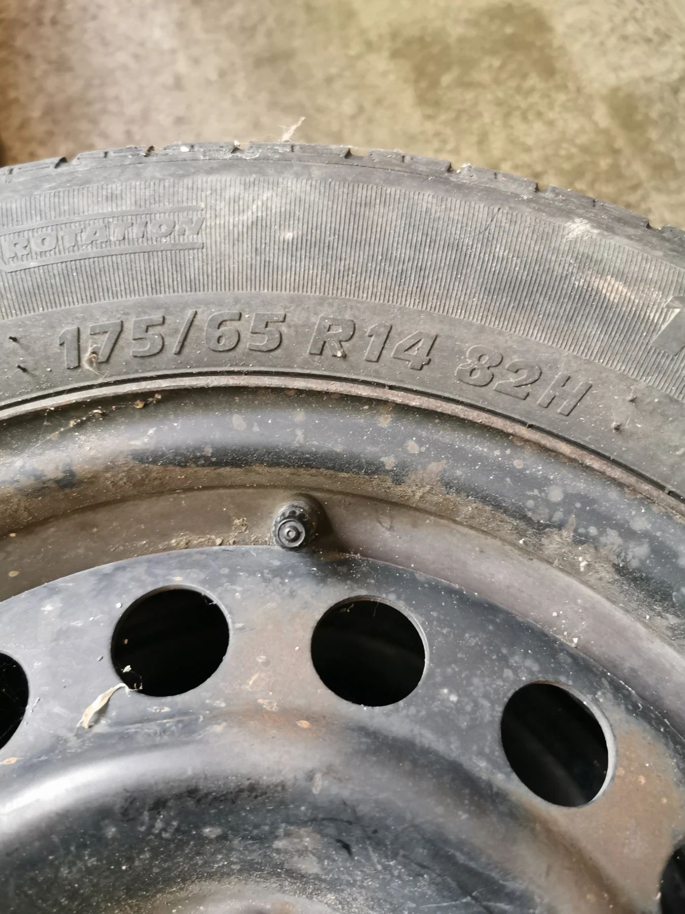 ���� � ������ 175/65R14 | Mobile.bg � ����������� 2