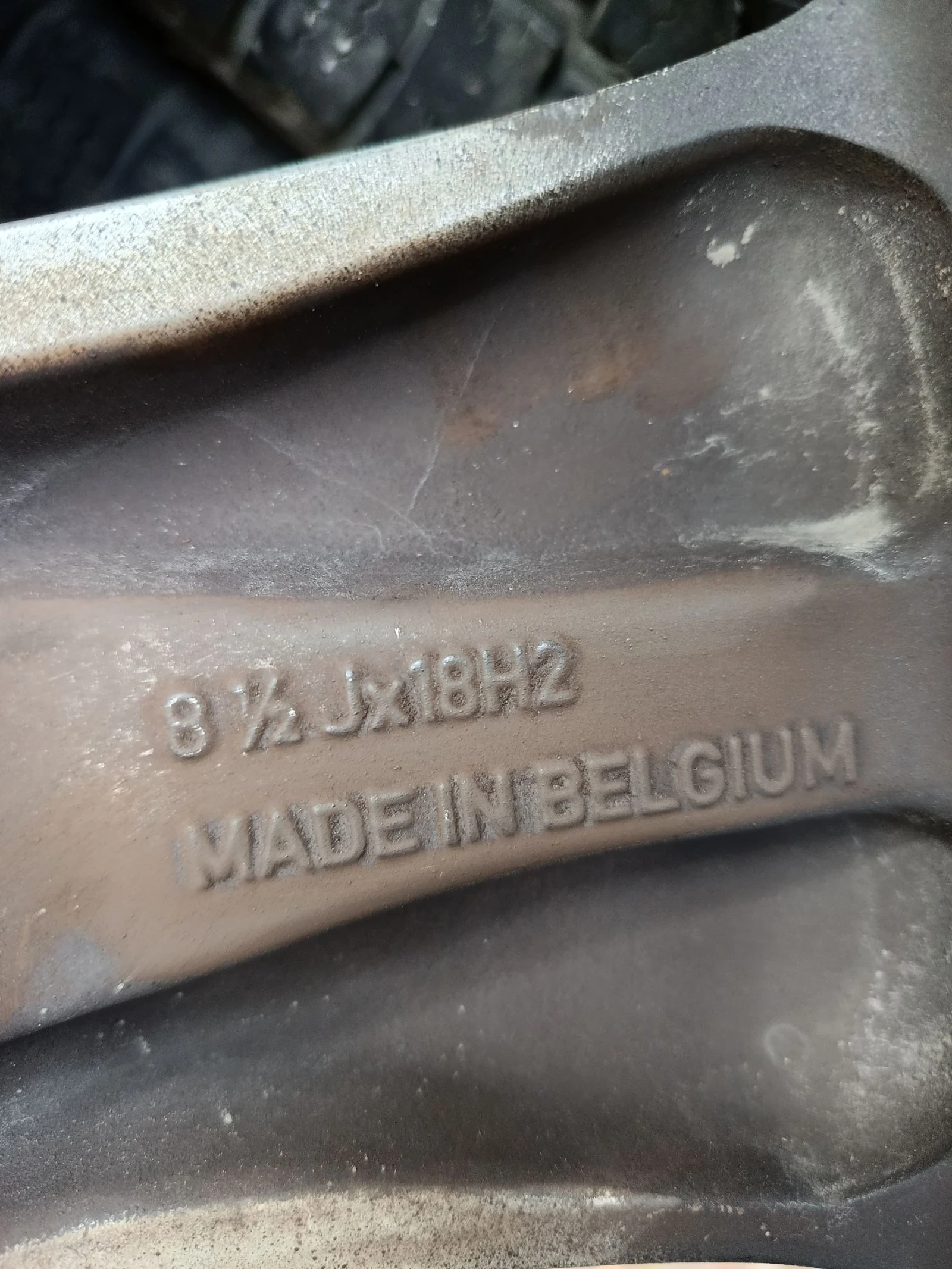 ���� � ������ 235/45R18 �� Mercedes-Benz C 320 | Mobile.bg � ����������� 6