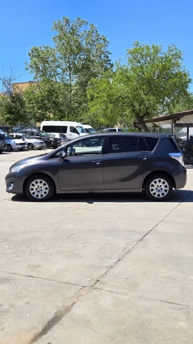 Toyota Corolla verso 1.6 D4D Дизел 120к.с. , снимка 5