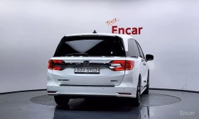 Honda Odyssey * TOURING* КОЖА* ПОДГРЕВ* ОБДУХВАНЕ* КАМЕРА* ПАНОР, снимка 4