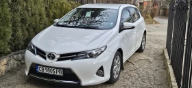 Toyota Auris 1.33, снимка 1