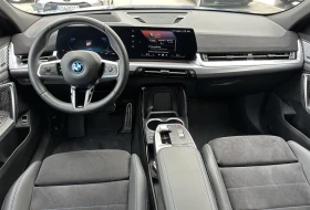 BMW iX2 eDrive20, снимка 7